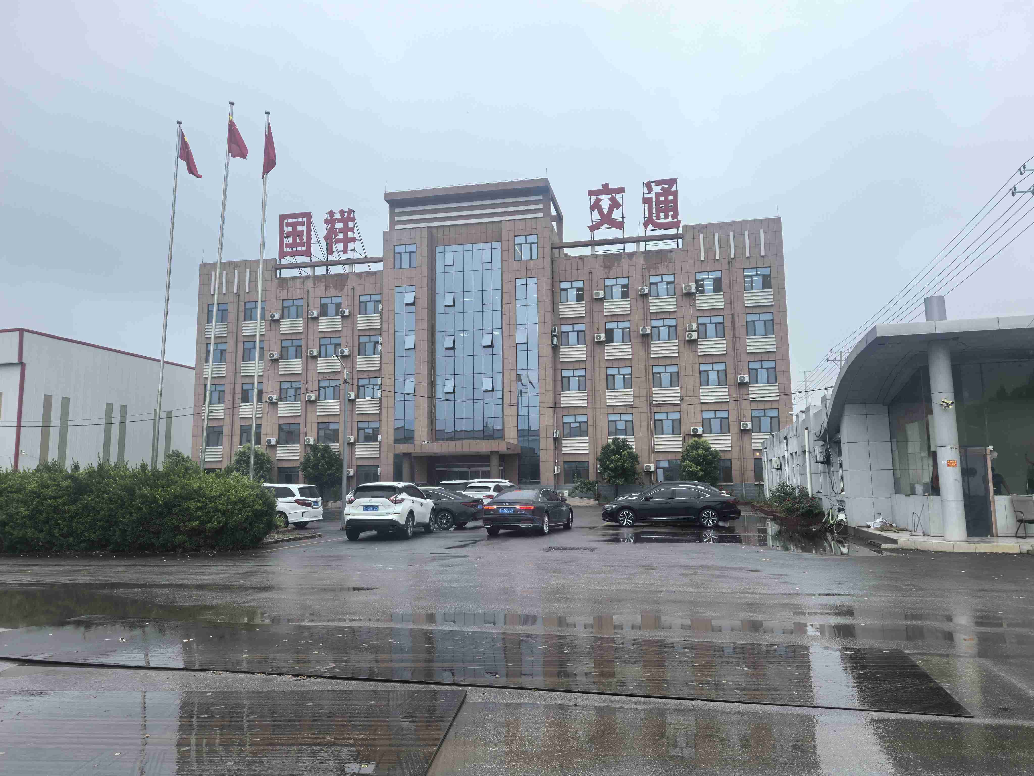 常德市波形护栏立柱浸塑波形护栏 - 厂家